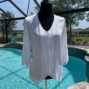 Soft Surroundings Scallop edge Blouse